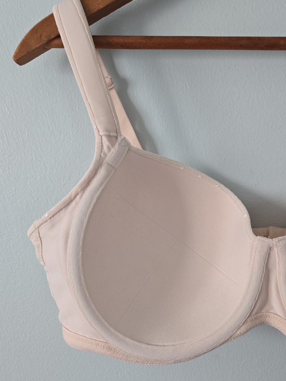 Soma Stunning Support 38C  Full Coverage Model 79984 - Picture 7 of 12
